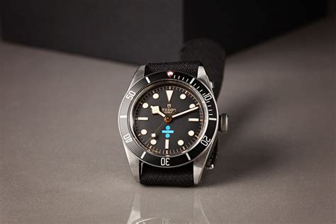 tudor black bay divide tour